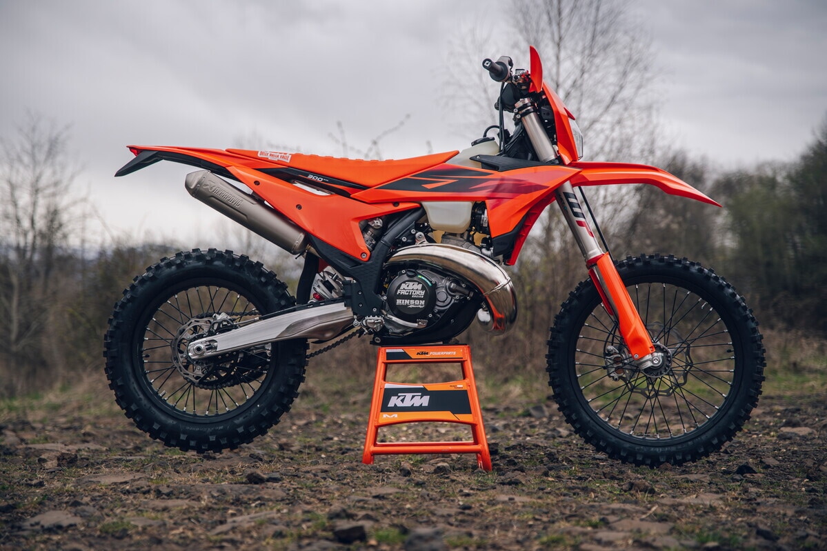 KTM EXC ed EXC-F 2027: tutte le foto della nuova gamma Enduro