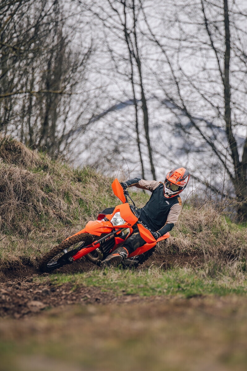 KTM EXC ed EXC-F 2027: tutte le foto della nuova gamma Enduro