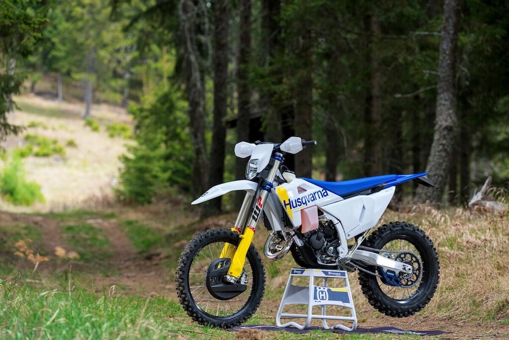 Husqvarna Enduro MY27: le FOTO delle nuove TE e FE