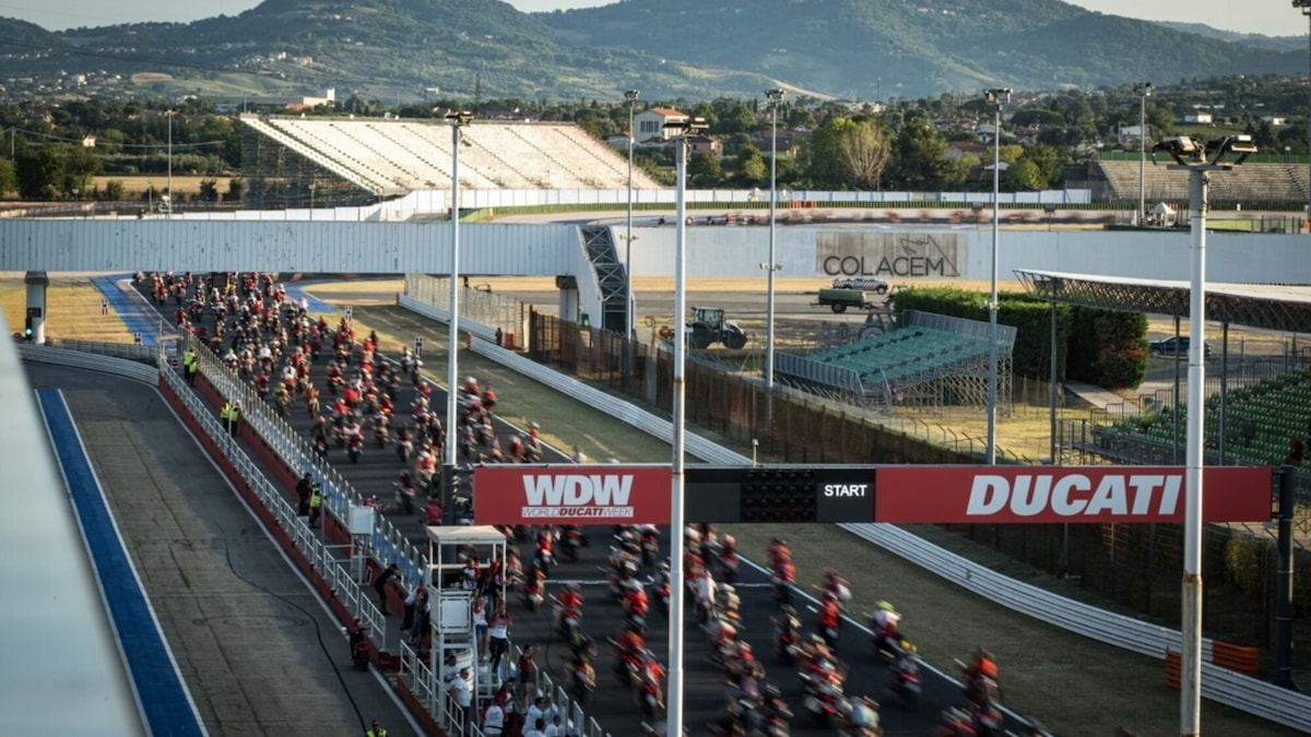 WDW 2026, a Misano il secolo Ducati: il programma per tre giorni in rosso e un'anteprima mondiale