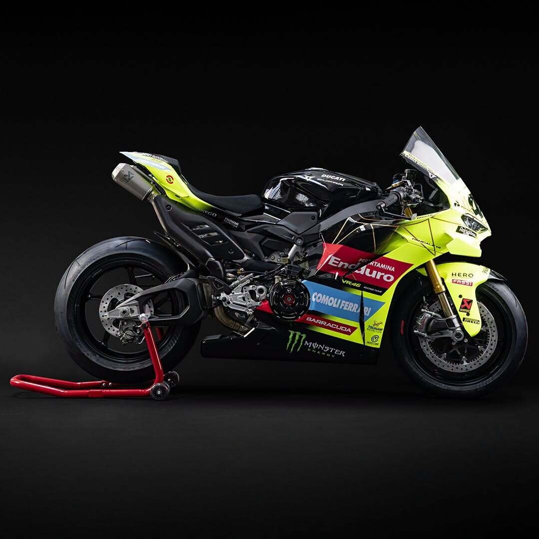 WDW 2026, domenica sarà Lenovo Race of Champions: ecco le speciali Panigale V4 Tricolore