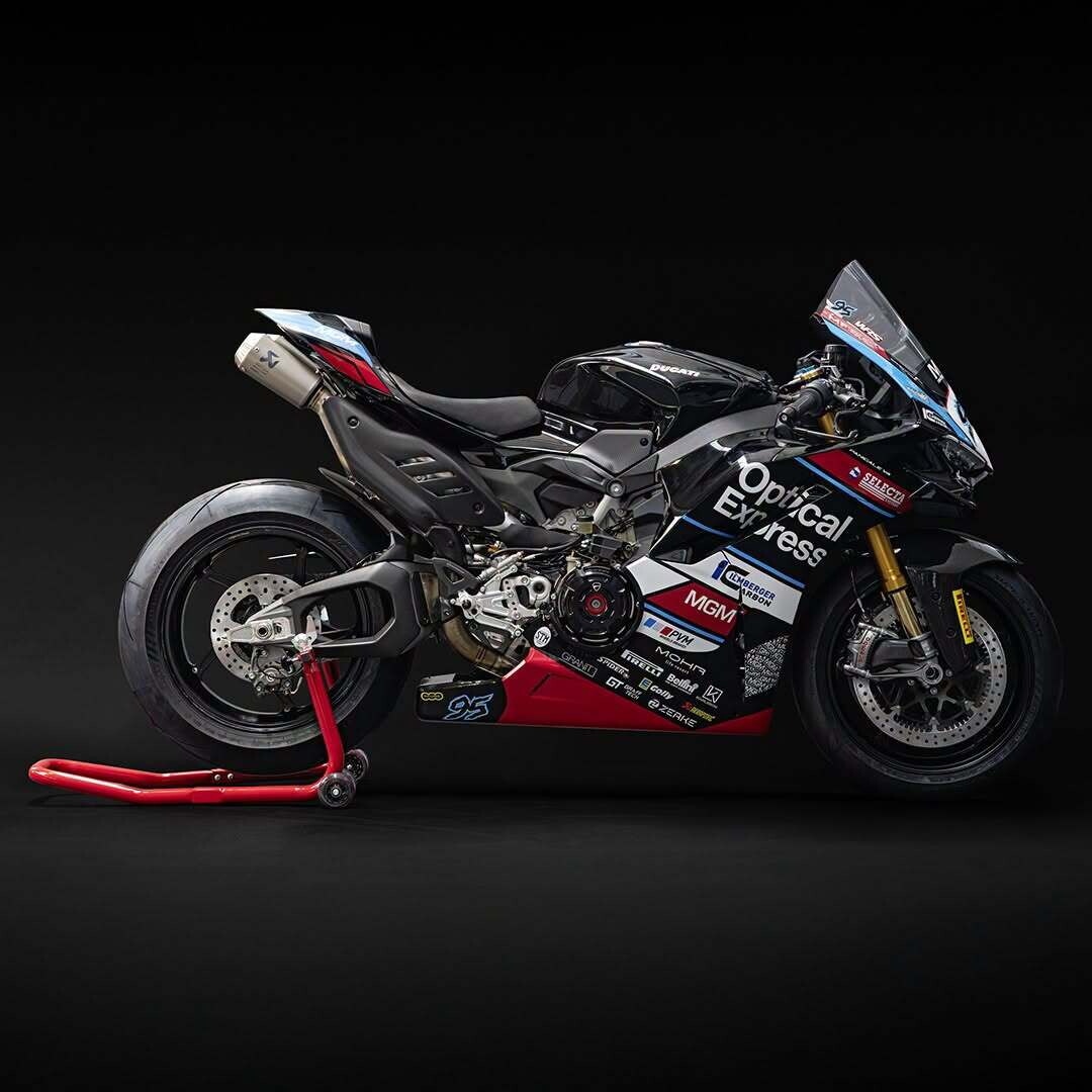 WDW 2026, domenica sarà Lenovo Race of Champions: ecco le speciali Panigale V4 Tricolore