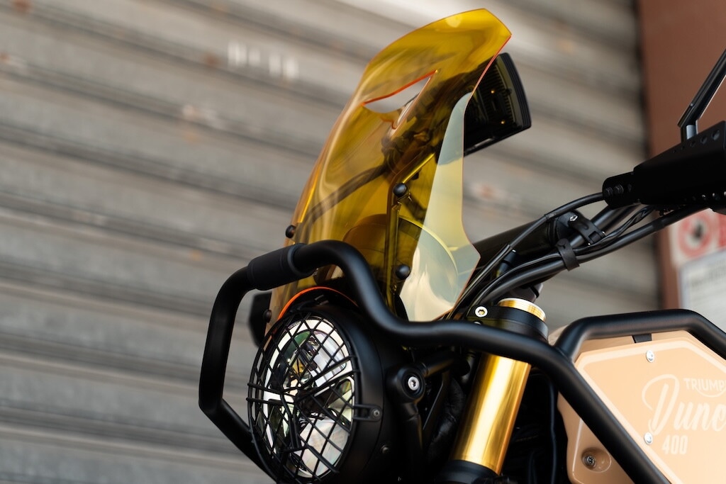Triumph Dune 400: le foto della Scrambler che sogna i grandi rally nel deserto
