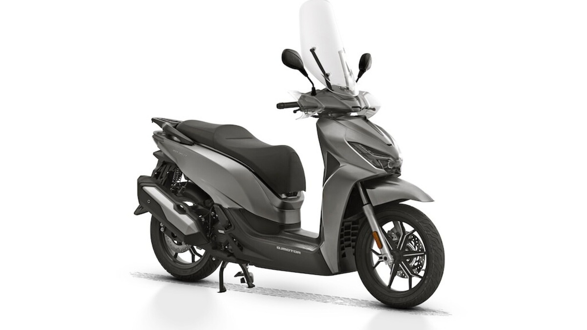 QJMotor SQ 350, comfort, tecnologia e ruote da 16” a meno di 5.000 euro