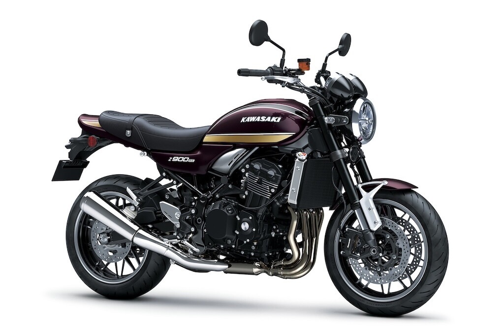 Kawasaki Z900RS,il vintage incontra la modernità: le foto