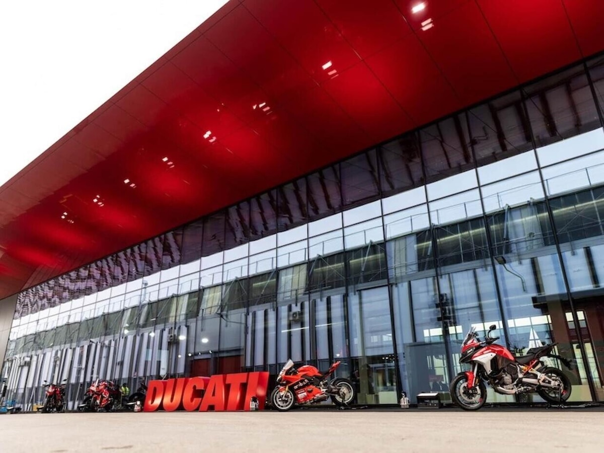 Ducati, PatrItalia rompe il silenzio: “Offerta da 2,5 miliardi per il 100%”