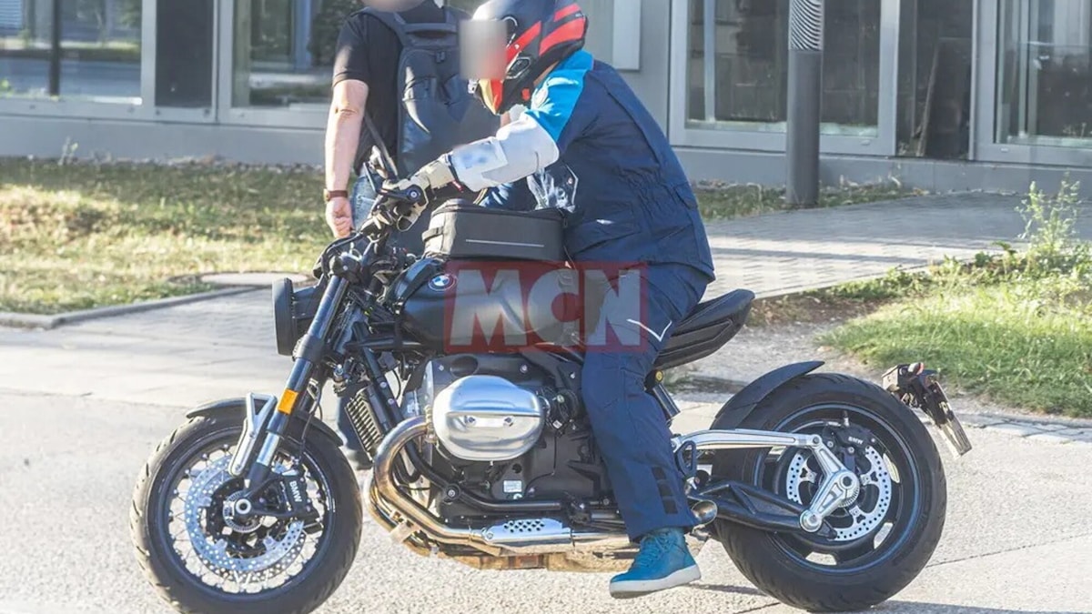 BMW R 20: tutto quello che sappiamo sulla naked boxer con motore 2000