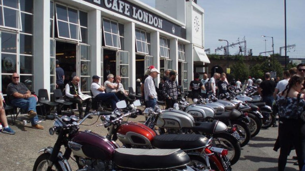 L'Ace Cafe chiude il venerdì sera: colpa dei motociclisti indisciplinati