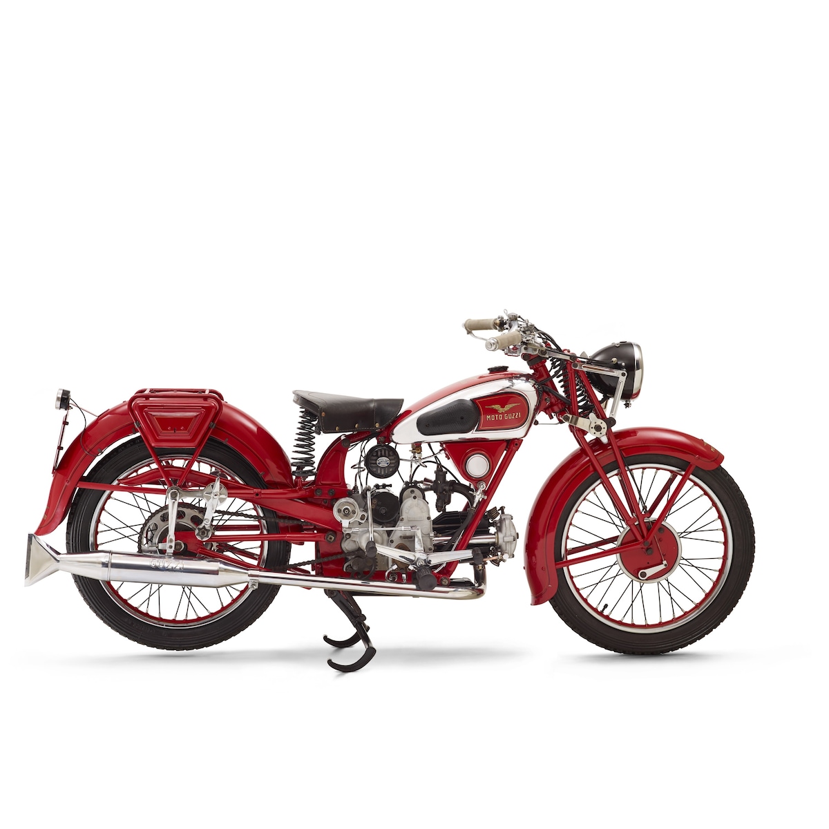 Le moto che hanno fatto la storia di Moto Guzzi: dalla Normale del 1921 alla California 1400 del 2013