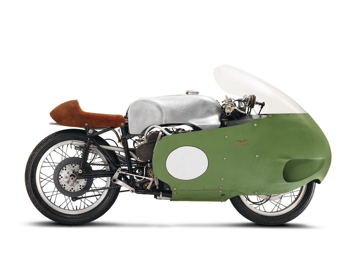 Le moto che hanno fatto la storia di Moto Guzzi: dalla Normale del 1921 alla California 1400 del 2013