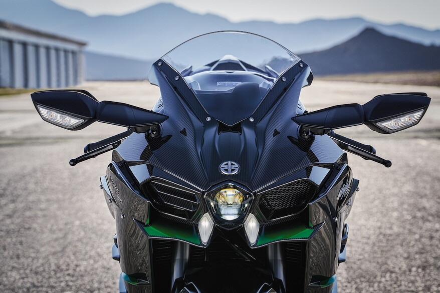 Kawasaki Ninja H2 , torna nel 2027: le FOTO
