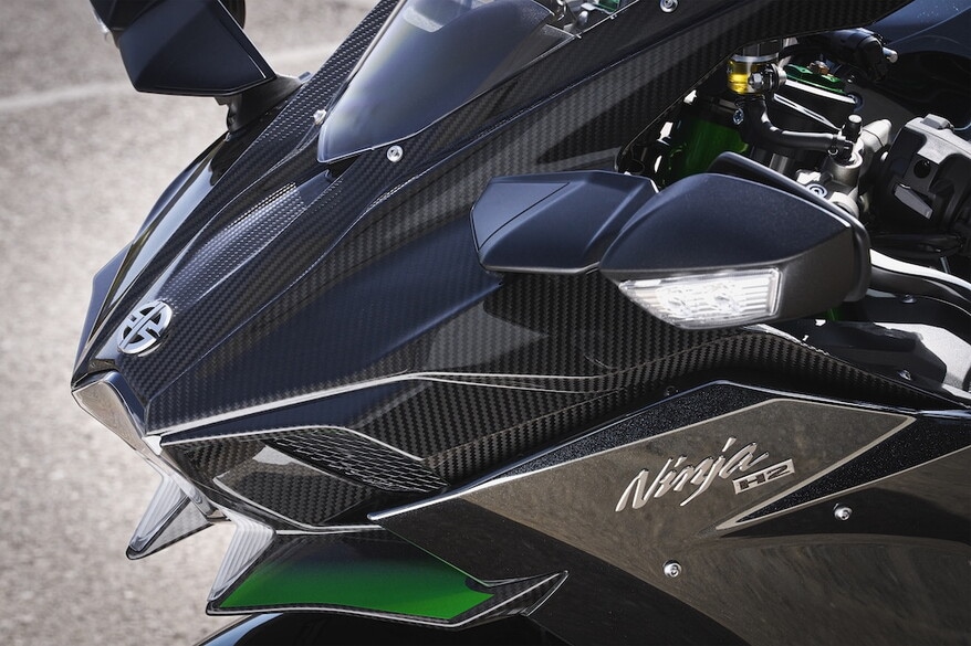 Kawasaki Ninja H2 , torna nel 2027: le FOTO
