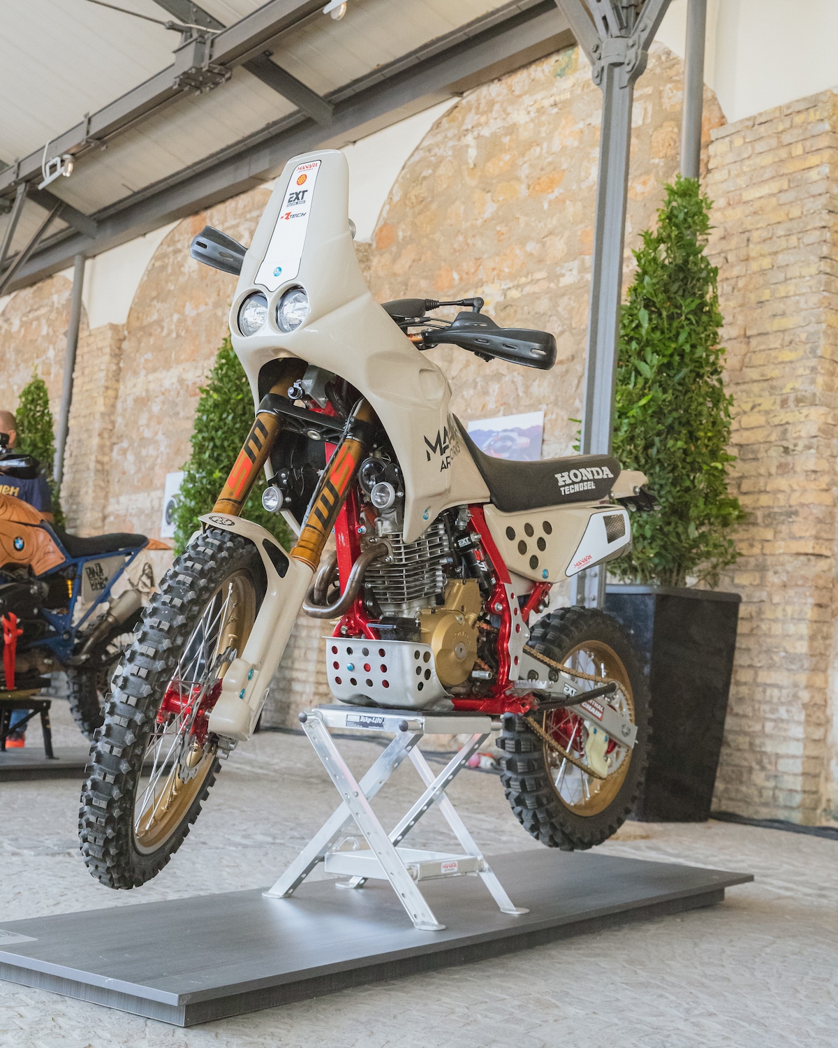 Arte e moto si incontrano a Roma, a Eternal City Moto Show 2026 le special più belle: FOTO