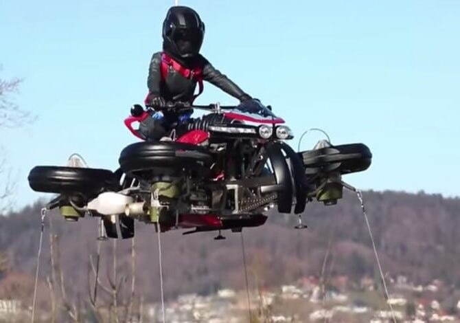 Le moto più coraggiose di sempre: una riesce persino a volare