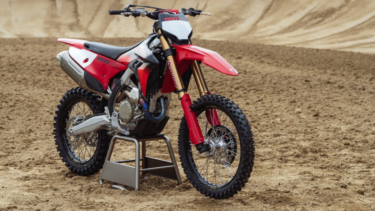 Ducati Desmo450 MX 2027: più grinta e affidabilità per le cross di Borgo Panigale