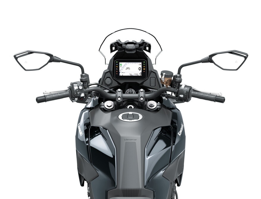 Nuova Kawasaki Versys 900: le foto