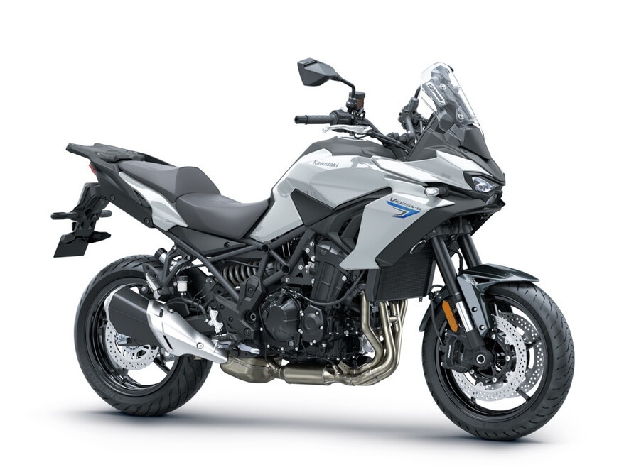 Nuova Kawasaki Versys 900: le foto