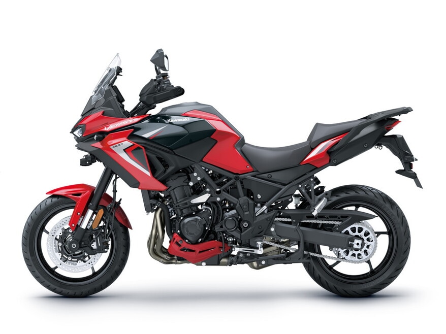 Nuova Kawasaki Versys 900: le foto