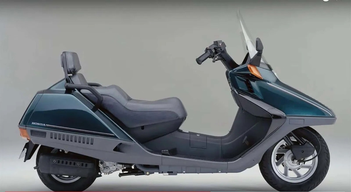 Le moto più vendute del 1993: il podio di 33 anni fa FOTO