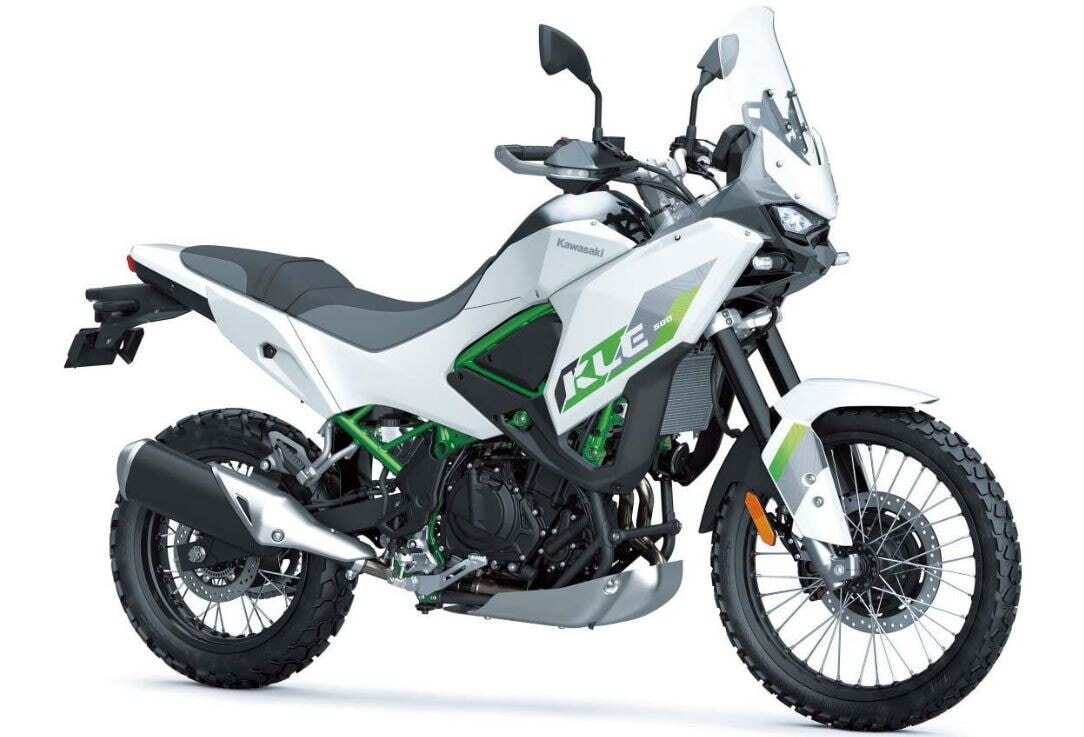 Kawasaki KLE650: arriva la sorella maggiore della 500?