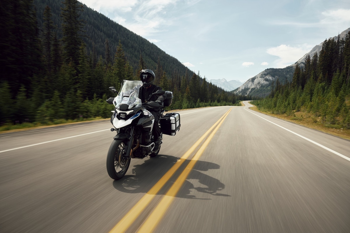 Triumph Tiger 1200 2027: le FOTO