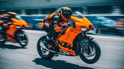 KTM RC 8C: i 100 esemplari esauriti in meno di 5 minuti