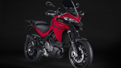 Ducati Multistrada V2 2022 FOTO