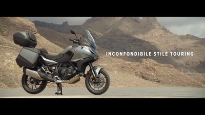 Video: nuova Honda NT1100 2022 in azione