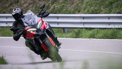 Test Ducati Multistrada V4 S 2025, crossover hi-tech