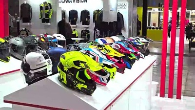 KTM ad EICMA: tra le novità ecco la nuova 390 Adventure R