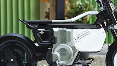 BMW, Design Week: le foto dell'installazione “Vibrant Transitions”: