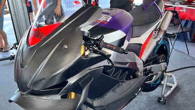 Aprilia RSV4 X GP: sfida ai confini della MotoGP