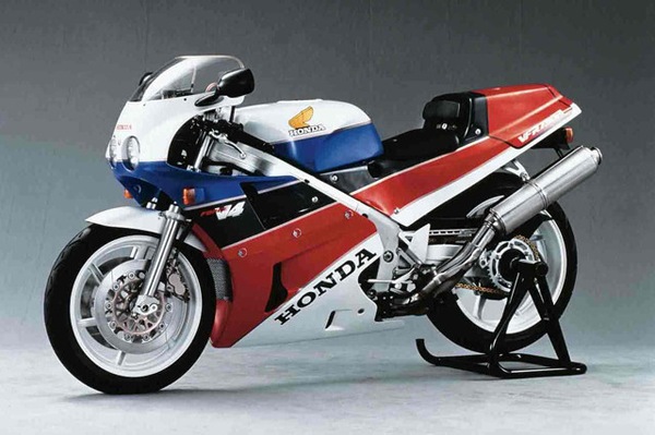 Acquisto moto d'epoca: mi levo lo sfizio