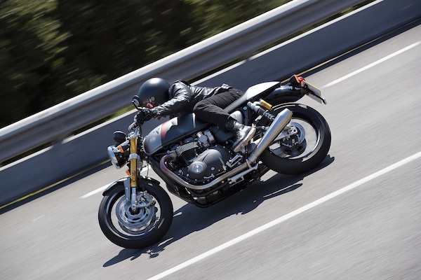 Triumph le bellezze per  EICMA