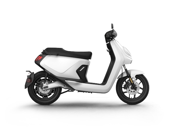 EICMA 2019, NIU con tre e-scooter e una bicicletta elettrica