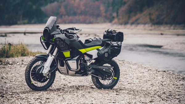 Husqvarna Norden 901: post-moderne all'arrembaggio