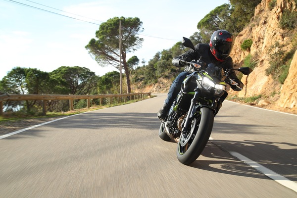 Kawasaki Z650 2020: la naked entry level è davvero cambiata?