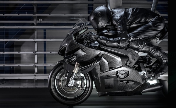 Panigale Superleggera: "Aerodinamica? Meglio della MotoGP"
