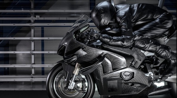 Panigale Superleggera: "Aerodinamica? Meglio della MotoGP"