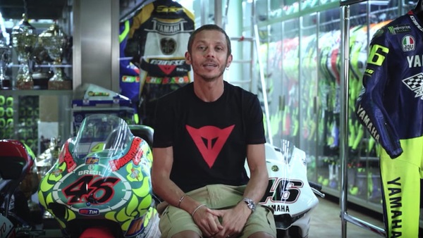 Dainese: Valentino Rossi apre le porte della sua collezione privata VIDEO