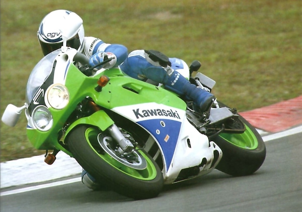 Rewind, Kawasaki ZXR-750 '91: equilibrio verde