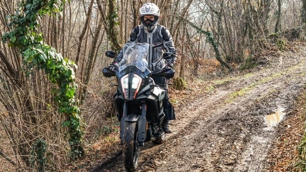 Crossover-4 WP Airbag: la "Hybrid Jacket" di Clover