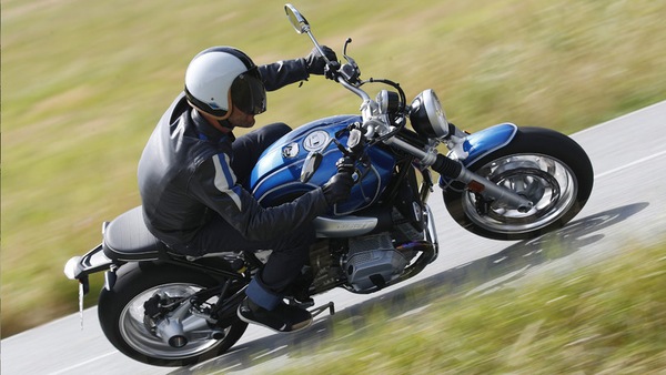 BMW: nasce la R-Nine T On-line Edition