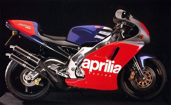 Quanto costerebbe oggi una Aprilia RS 250 o una Ducati 916?