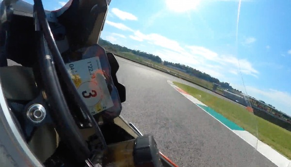 Si vola al Mugello con la Ducati Panigale Superleggera V4 VIDEO
