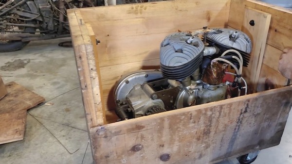 Raro motore Indian trovato in una cassa dopo 80 anni VIDEO