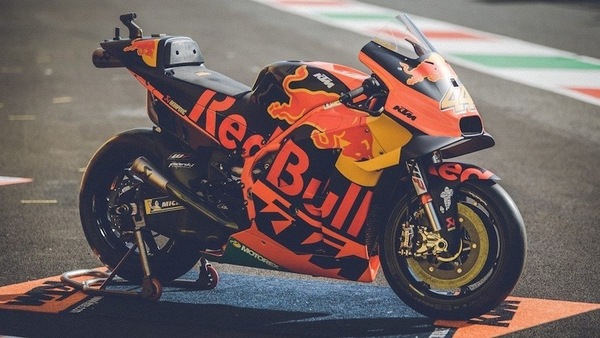 KTM mette in vendita due RC16 originali da gara