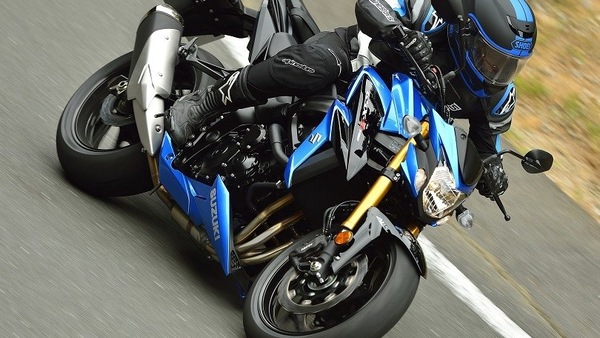 Incita i motociclisti ad andare a tutta: multato fotografo nel veronese