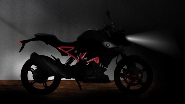 BMW G310, le prime immagini della gamma 2021