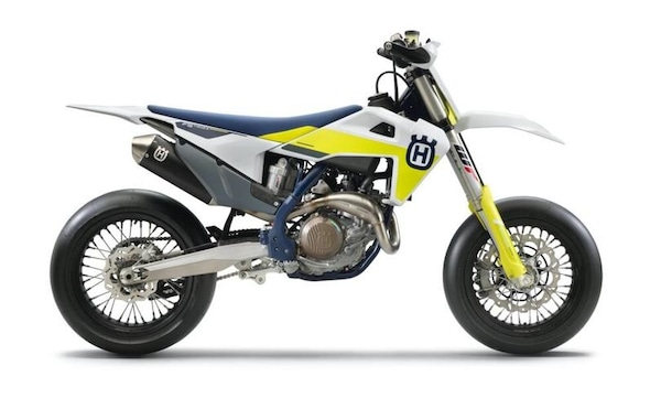 Husqvarna FS 450: la motard si aggiorna per il 2021